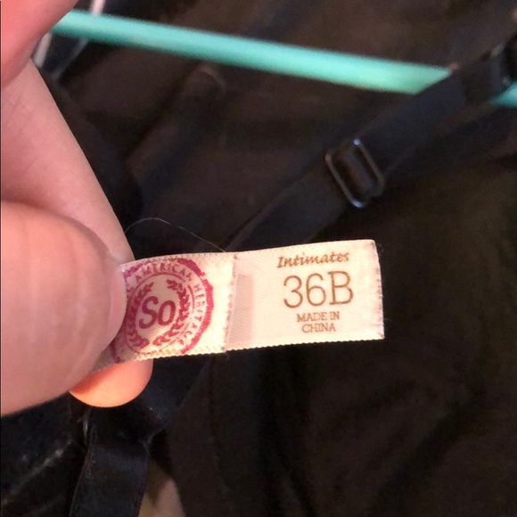 black bra - Picture 4 of 4